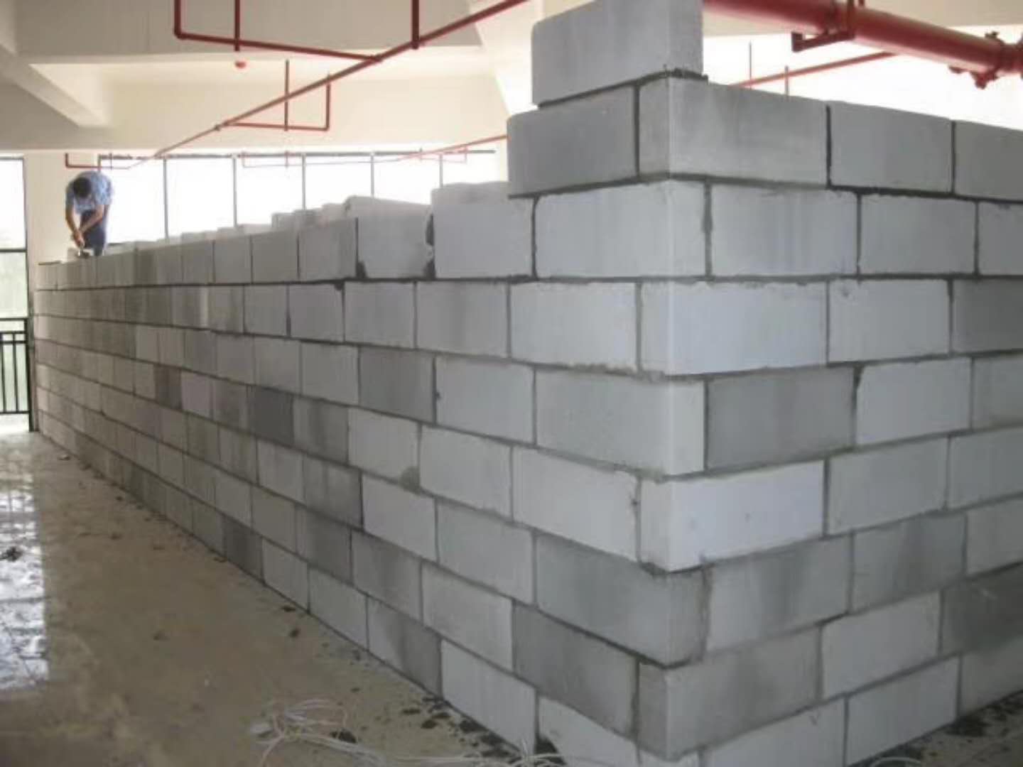 平顺蒸压加气混凝土砌块承重墙静力和抗震性能的研究